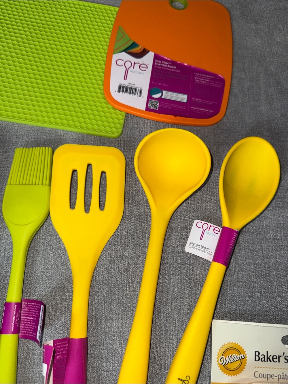 Kitchen Tool Lot - Picture 6 of 8